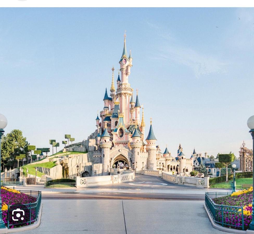 ドランシーLittle Champs-Elyseesアパートメント エクステリア 写真